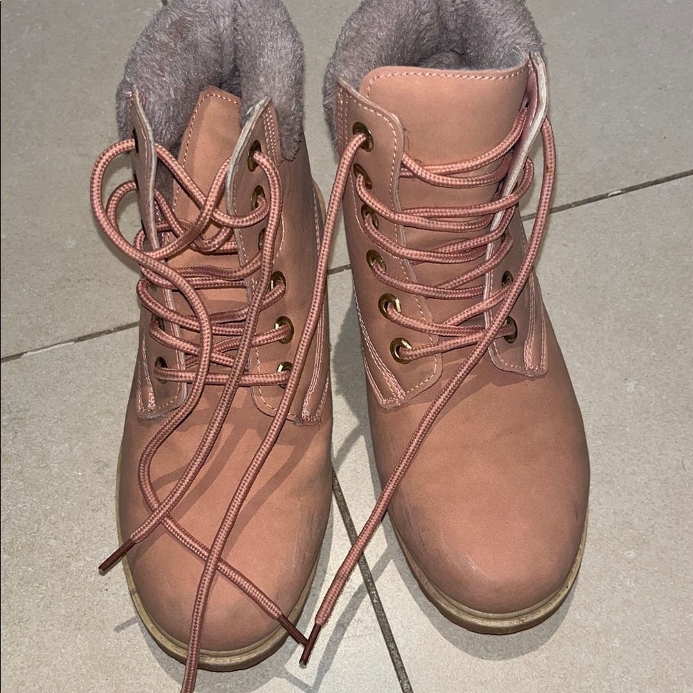 UGG Women's Pink Lace-Up Winter Boots - Picture 12 of 13